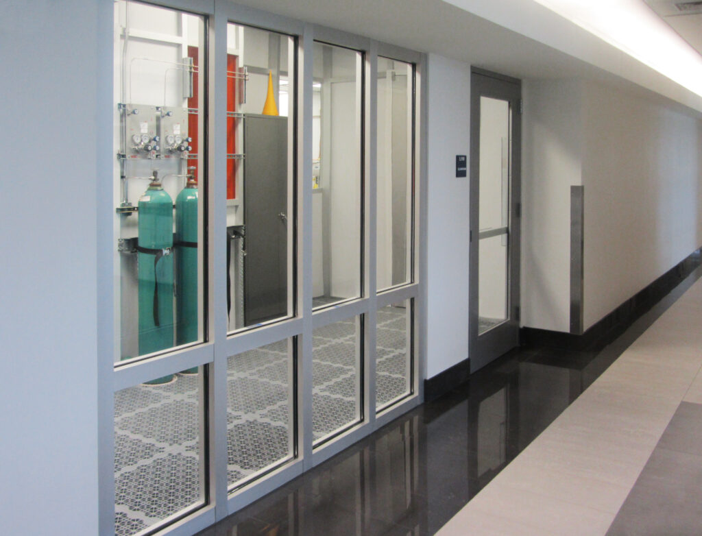 SuperLite II-XL 60 in GPX Architectural Series Framing