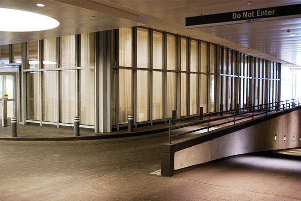 SuperLite ll-XL 120 IGU in GPX Curtain Wall Framing