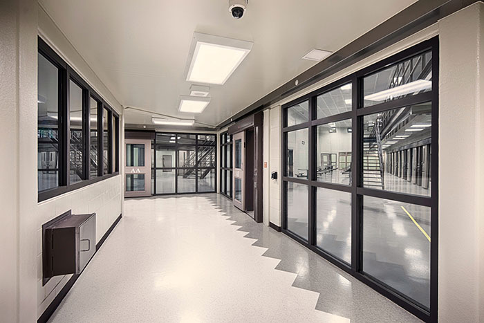 SuperSecure II-XLS with Level III Ballistic/Grade 2 Attack in GPX Ballistic Framing