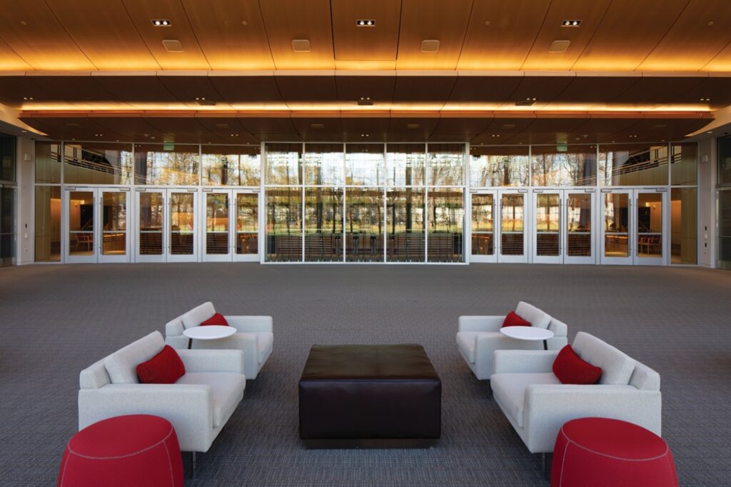 SuperLite II-XL 120 with Starphire Low-Iron Glass in GPX Curtain Wall Framing; SuperLite II-XL 90 with Starphire Low-Iron Glass in GPX Architectural Series Aluminum Doors